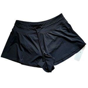 NWT CRZ Yoga Black Shorts Women's Medium‎